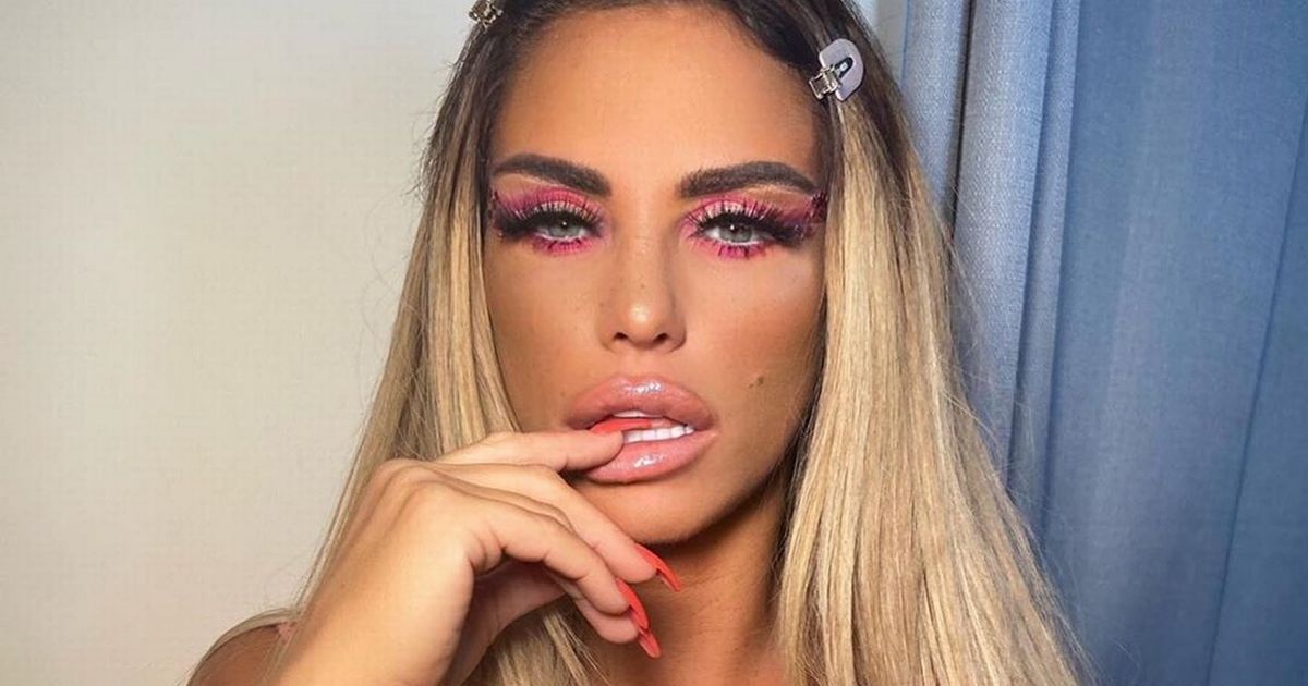 Katie Price glams up for girls’ night in before red carpet debut with Carl Woods