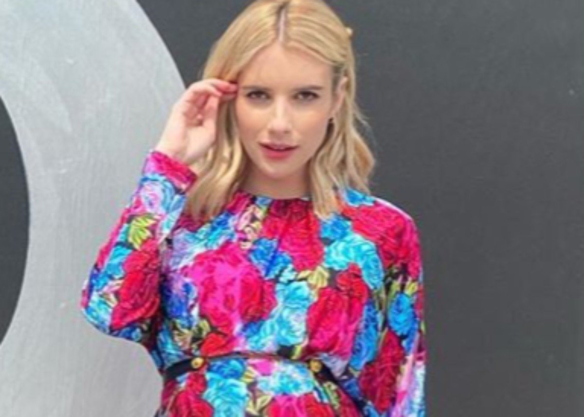 Pregnant Emma Roberts Displays Her Baby Bump In Versace Mini Dress As She Teases Upcoming Project