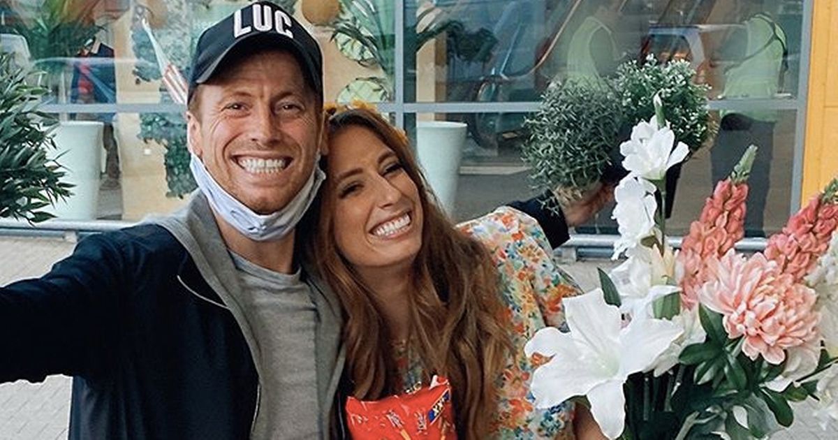 Stacey Solomon gets blindfolded by Joe Swash for hilarious surprise date in IKEA