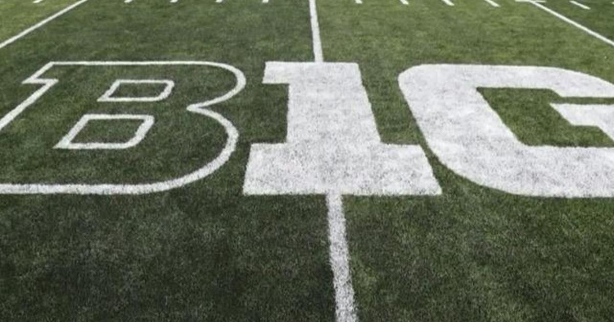 Big Ten reverses course, will play football this fall