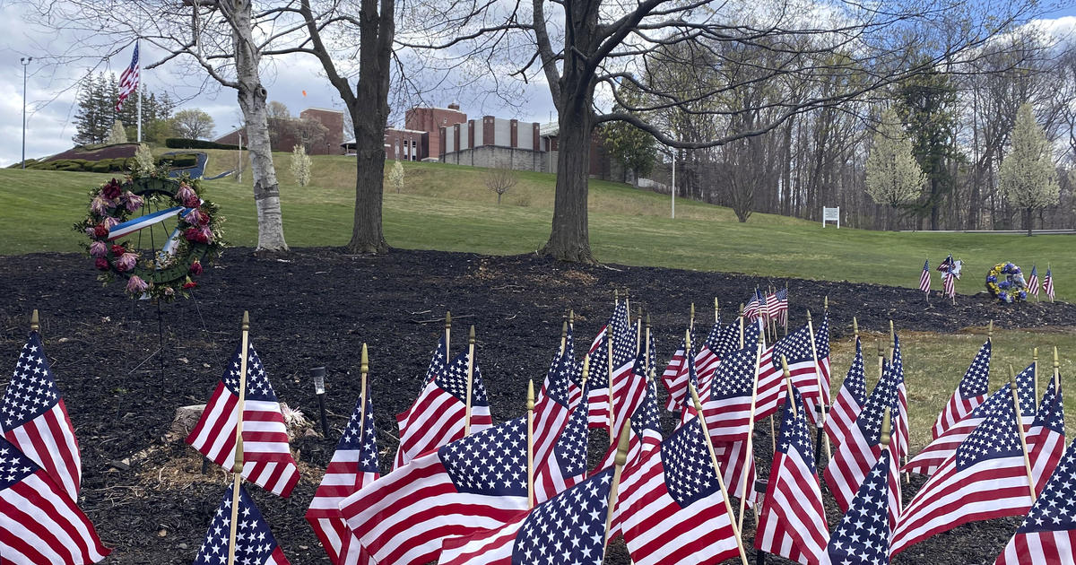 2 charged over virus outbreak at veterans home where 76 died