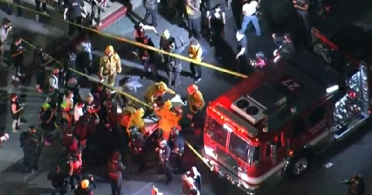 Vehicles drive through Breonna Taylor protesters in L.A.; 1 injured