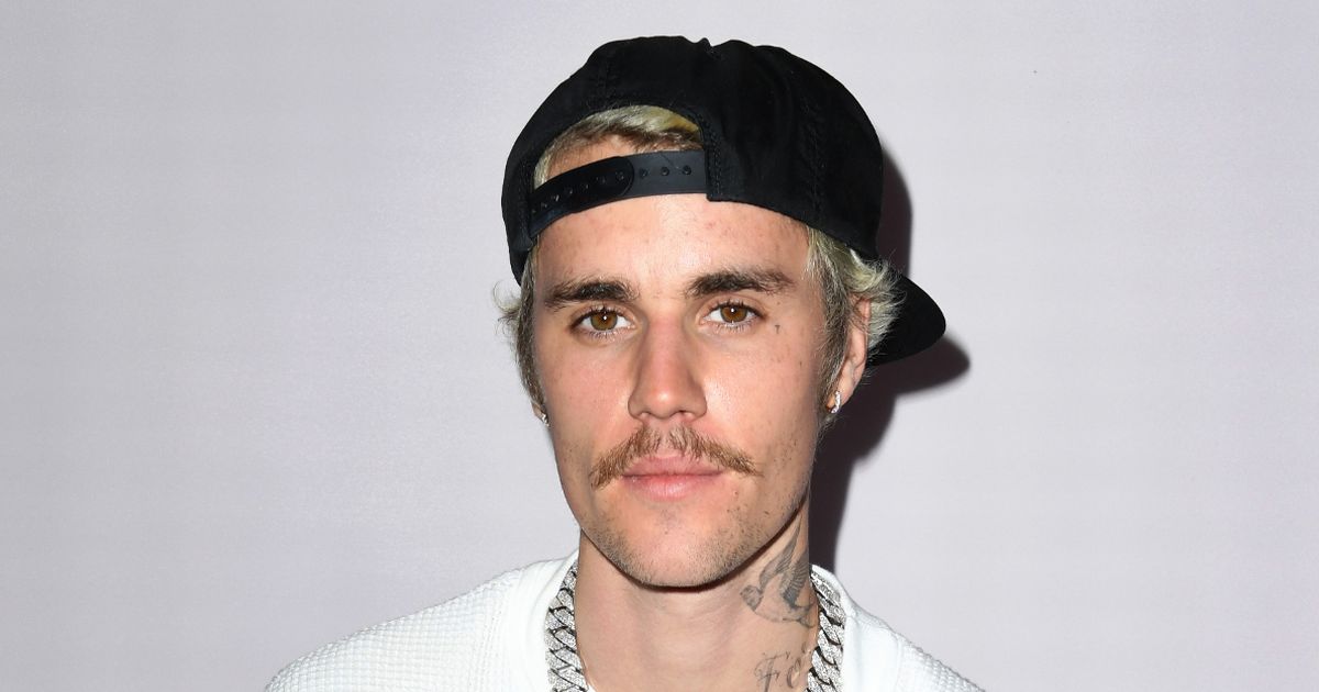 Justin Bieber fans ‘distraught’ as singer ‘ruins himself’ with daring new tattoo