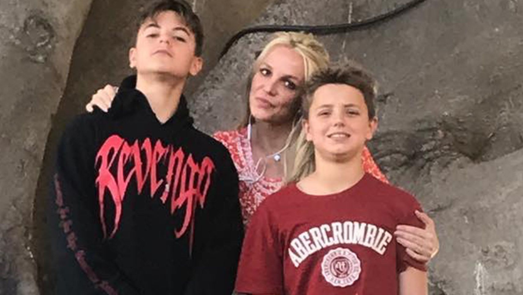 Britney Spears Writes Sweet Message For Her Sons’ Birthday Week!