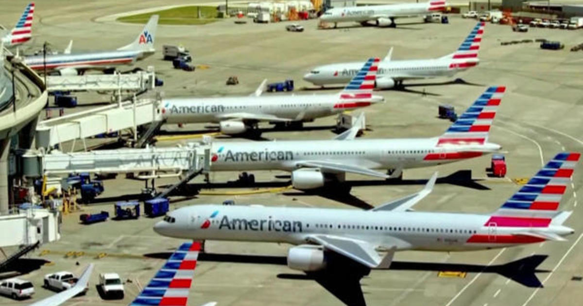 U.S. airline industry on the brink of massive lay-offs as federal aid runs out