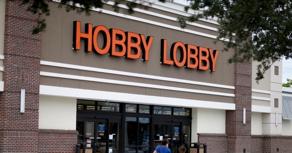 Hobby Lobby raising its minimum wage to $17 an hour