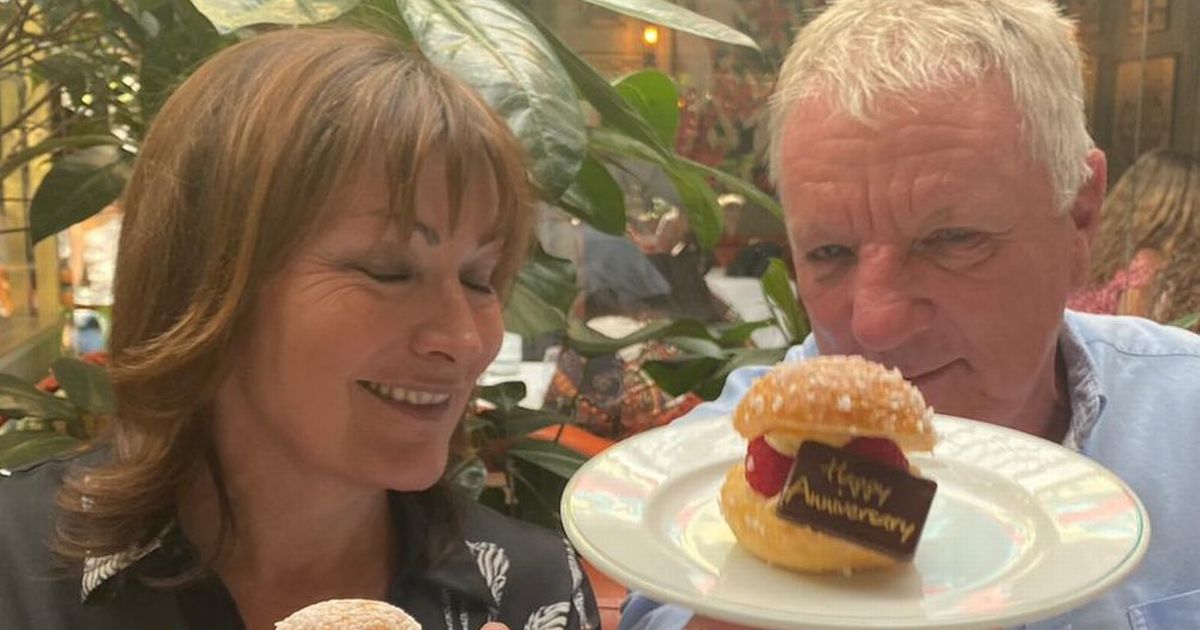 Lorraine Kelly shares snap of rarely seen husband as they celebrate anniversary