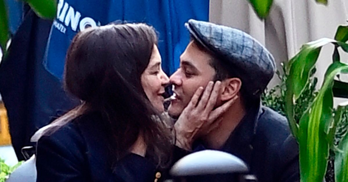 Katie Holmes snogs new boyfriend Emilio Vitolo over dinner as they ramp up PDA