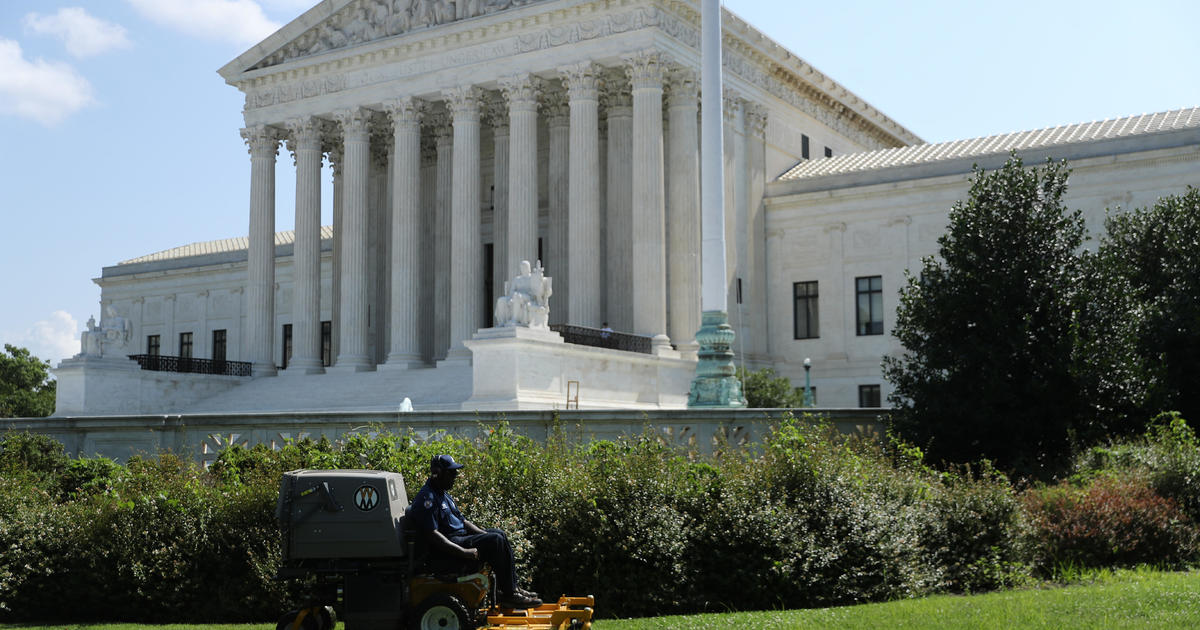 White House finalizing list of Trump Supreme Court picks