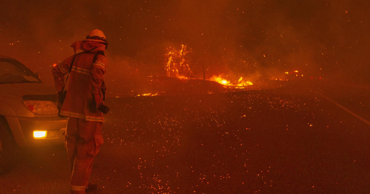 Calif. bill allows inmates to pursue firefighting careers after release