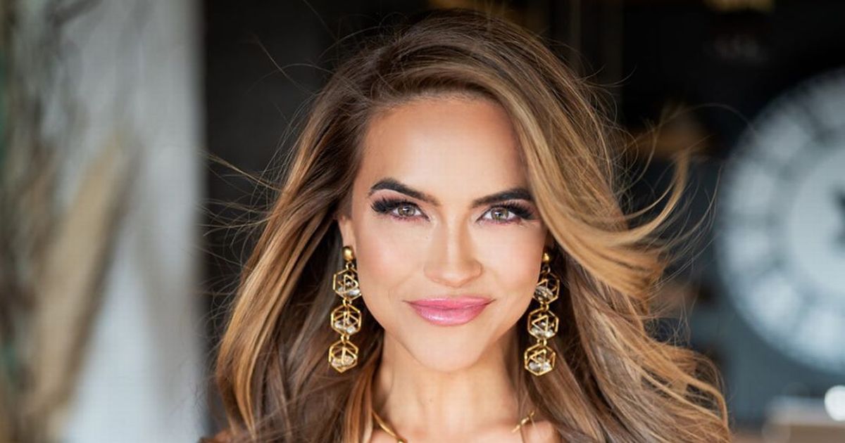 Chrishell Stause has had famous men sliding into her DMs since divorce