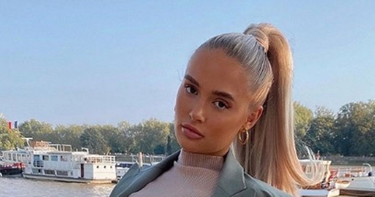 Molly-Mae Hague debuts sensational autumn looks as she models for Starbucks