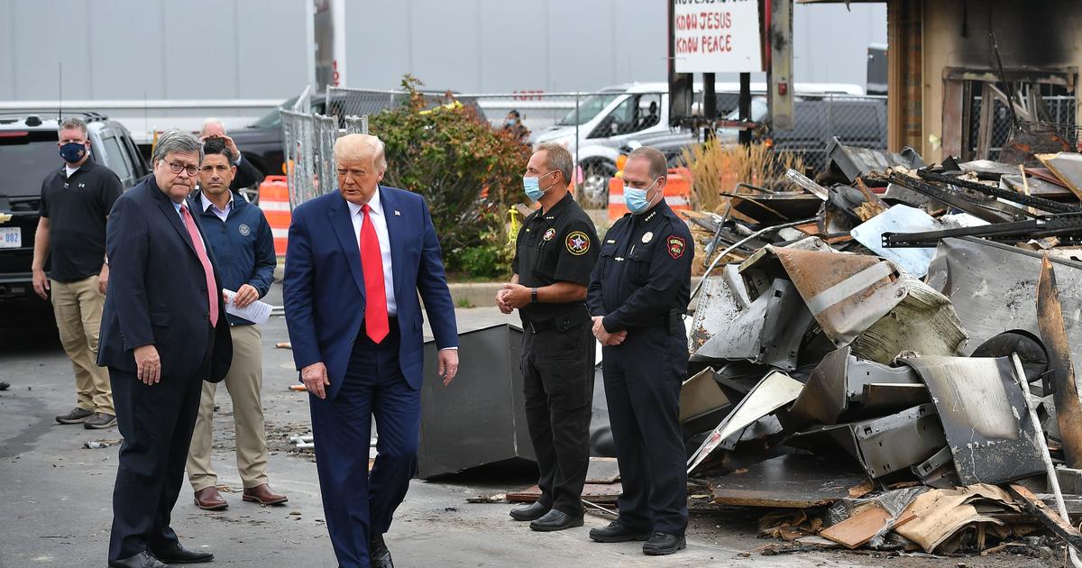 Trump orders efforts to cut federal funds to “anarchist” U.S. cities