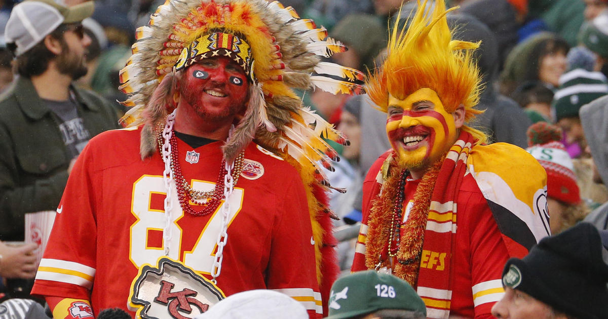 Chiefs fans won’t have headdresses or face paint as season starts