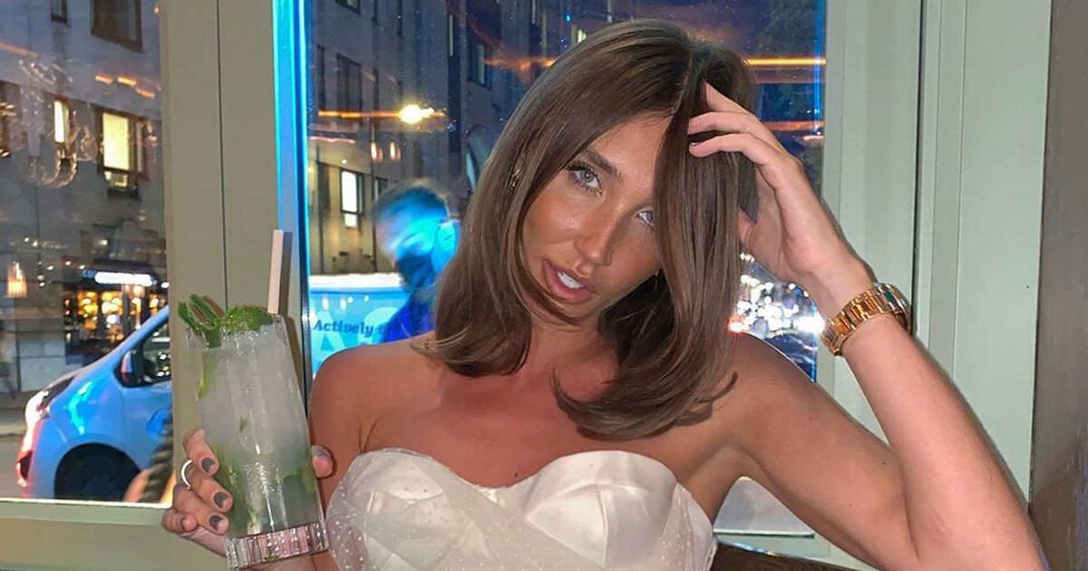 Megan McKenna looks totally different as a brunette after dyeing her hair