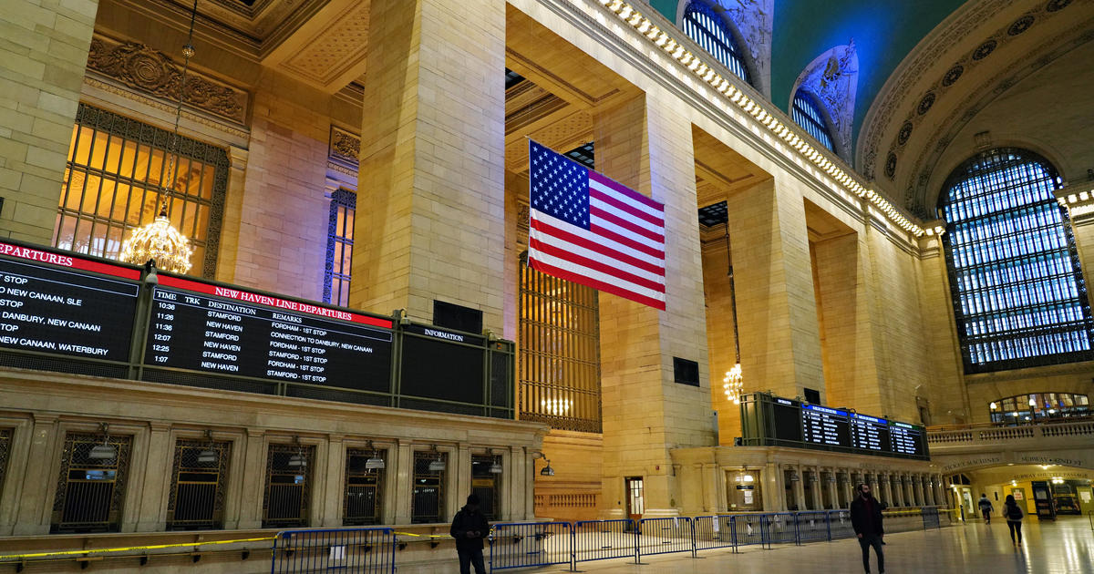 Workers accused of building “man cave” under Grand Central