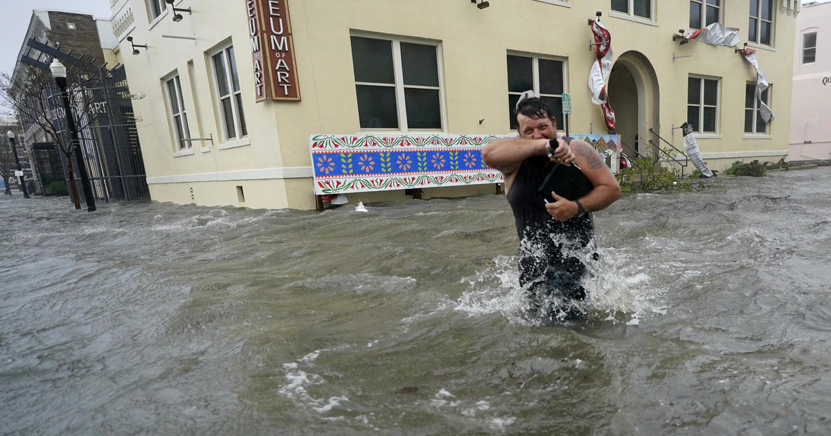 At least 1 dead as Hurricane Sally unleashes “catastrophic” flooding