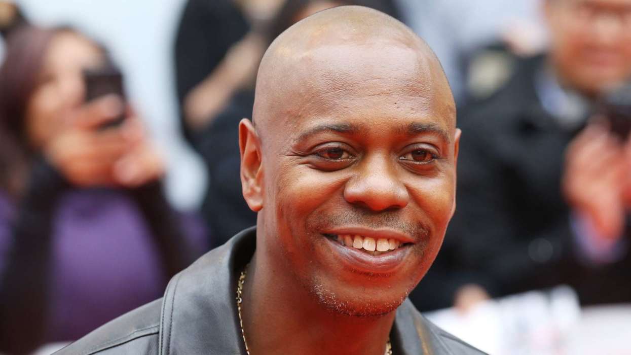 Dave Chappelle Tells Critics To ‘Shut Up’ ‘Forever’ Amid Emmy Award Acceptance Speech