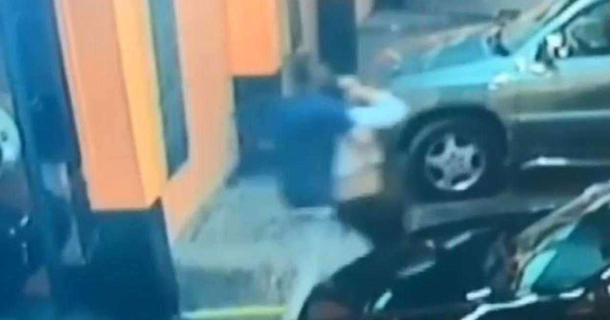 Video shows woman’s abduction from Miami tire shop