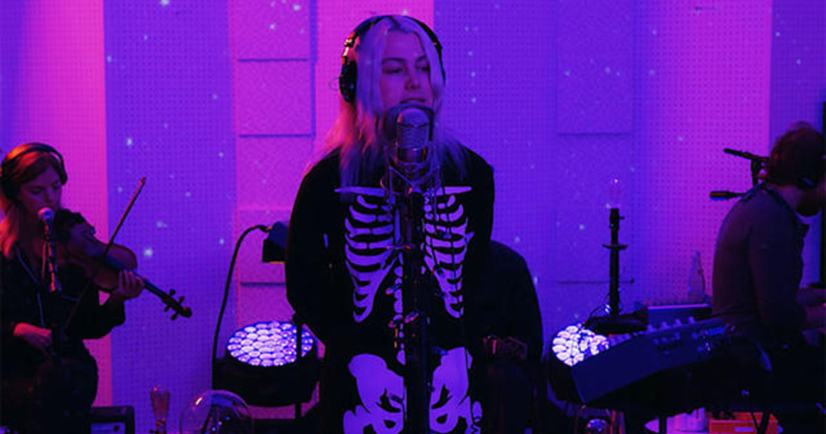 Saturday Sessions: Phoebe Bridgers performs “I Know The End”