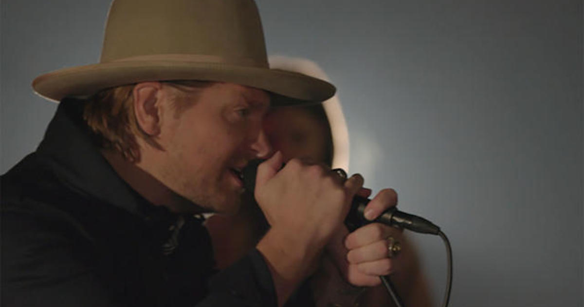 Saturday Sessions: NEEDTOBREATHE performs “Who Am I”