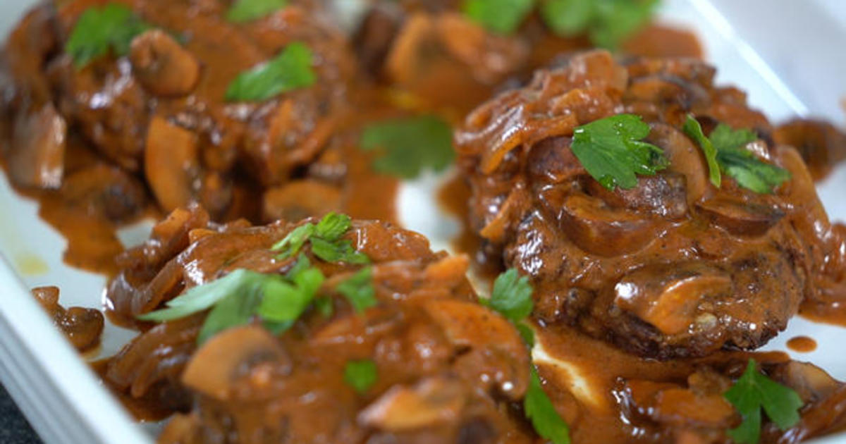 Bobby Flay’s Salisbury Steak