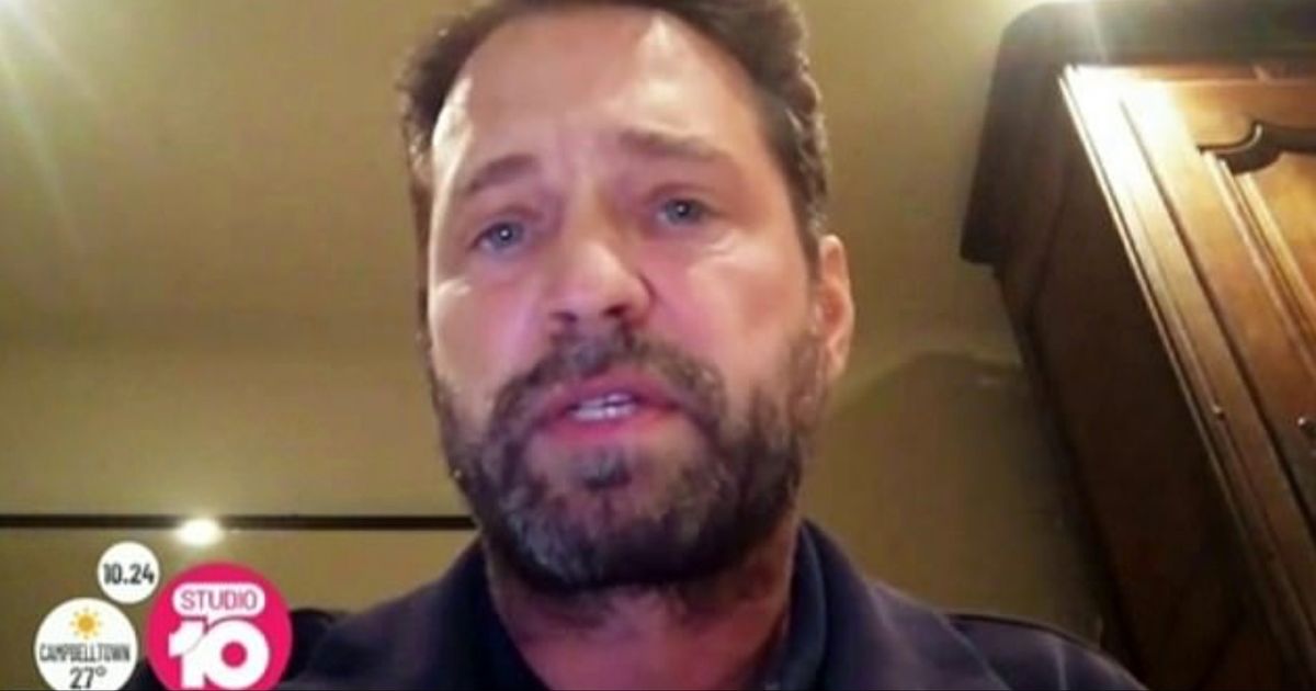 Jason Priestley says 90210’s Shannen Doherty is fighting hard in cancer battle