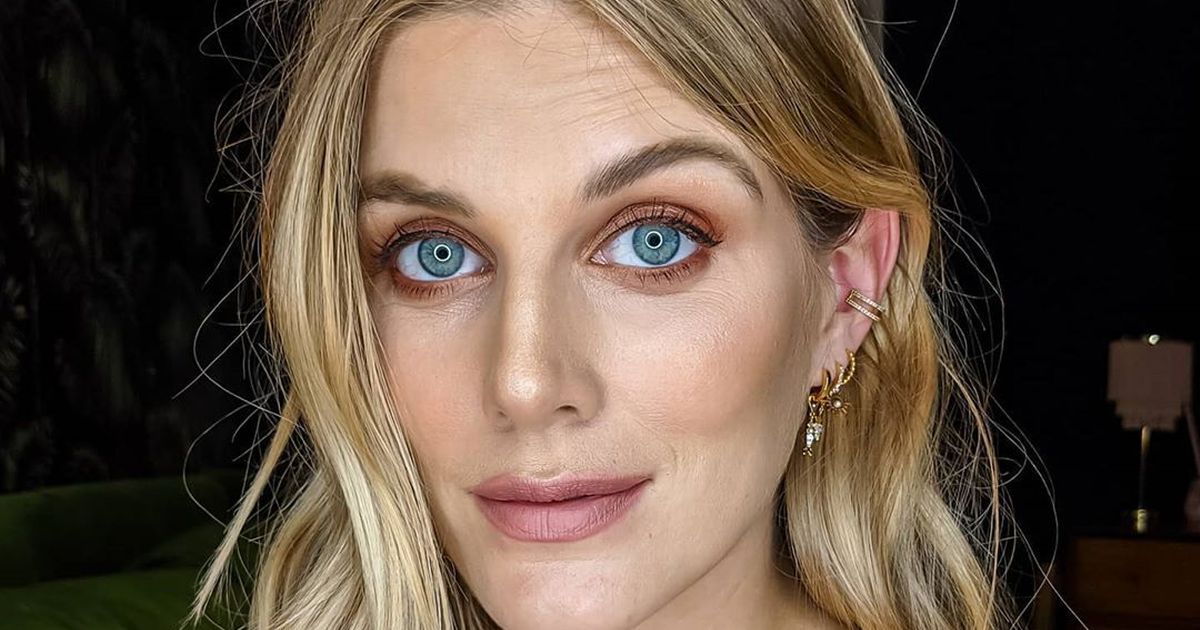 Ashley James says pic filters left her with ‘dysmorphia’ as she posts comparison