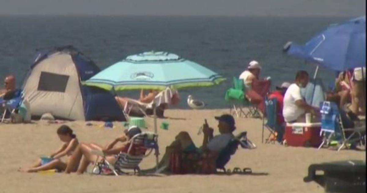 Labor Day parties and crammed beaches bring concerns about coronavirus spread