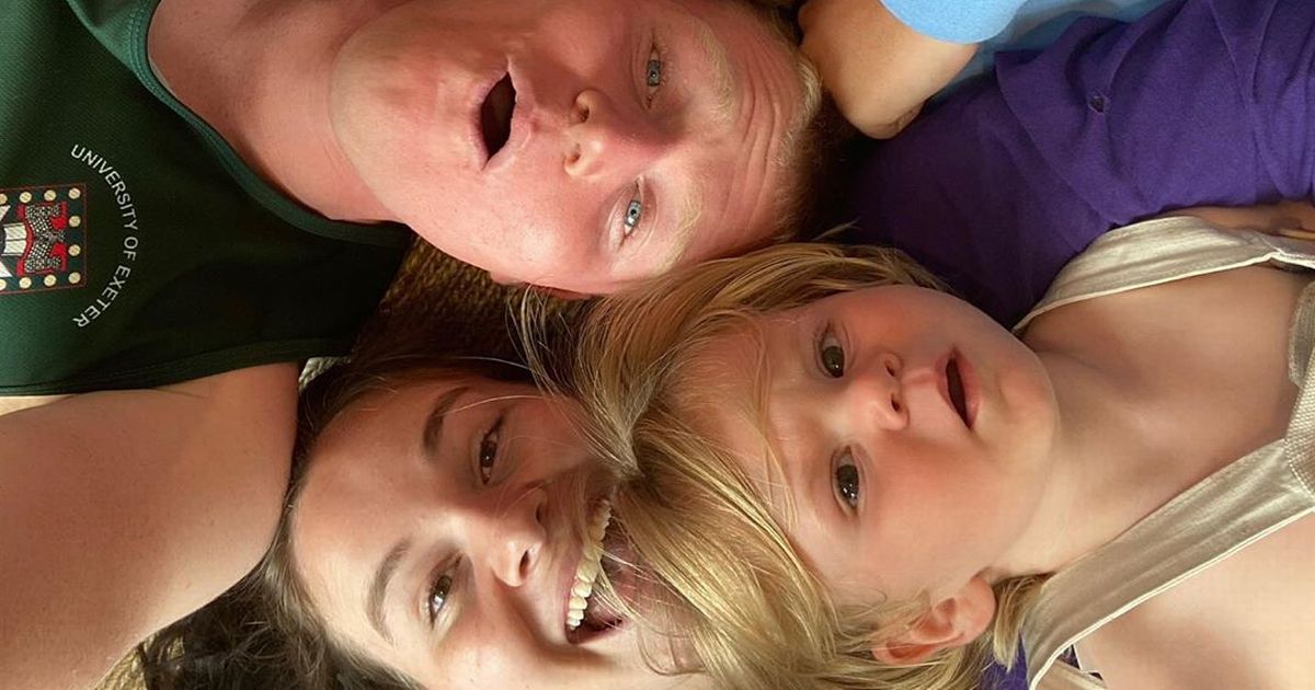 Gordon Ramsay’s wife Tana posts adorable selfie of their joyous five children