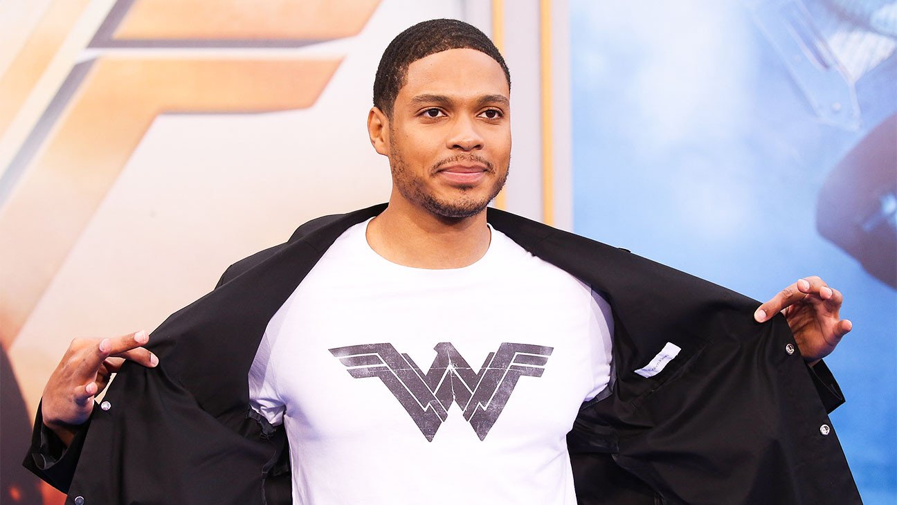 Ray Fisher Receives Support From Fans As He Exposes Warner Bros. For Saying He Isn’t Cooperating With Justice League On Set Abuse Investigation