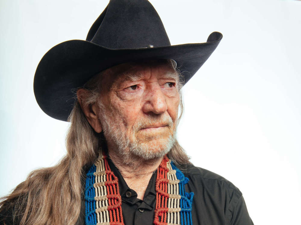 Willie Nelson Admits To His Philandering Ways In New Memoir – The Singer Claims He Cheated On Multiple Ex-Wives