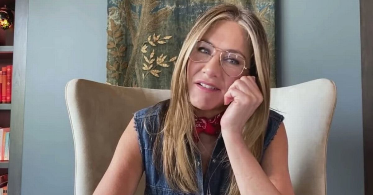 Jennifer Aniston and Brad Pitt call each other by nicknames in flirty exchange