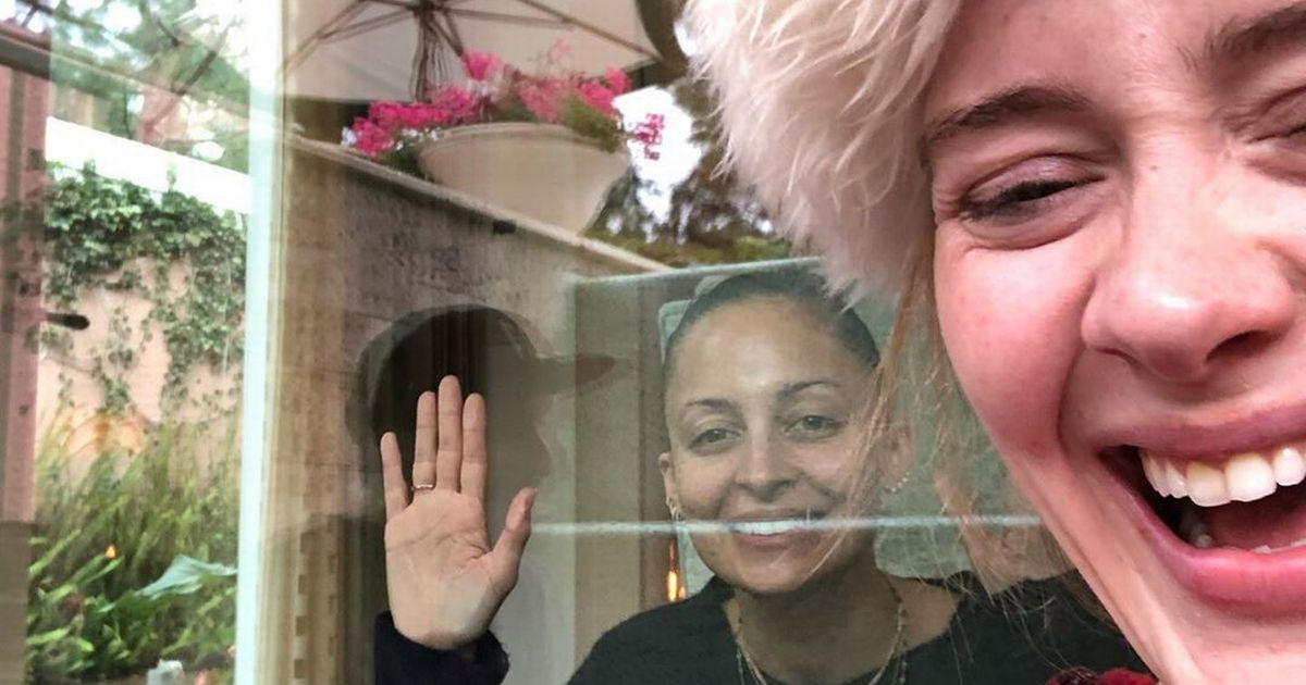 Adele shares rare insight into friendship with Nicole Richie in hilarious prank