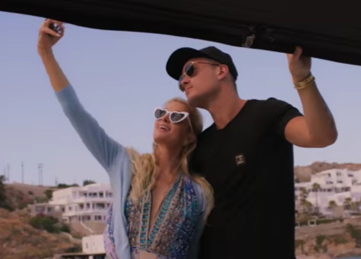 Paris Hilton Was Wise To Set Up A Spy Cam With Ex Boyfriend Alexs Novakovic In ‘This Is Paris’, Fans Say