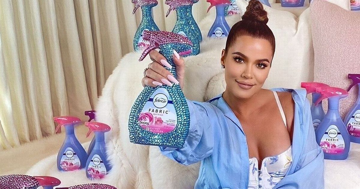 Khloe Kardashian flogging fabric freshener as the face of Febreze