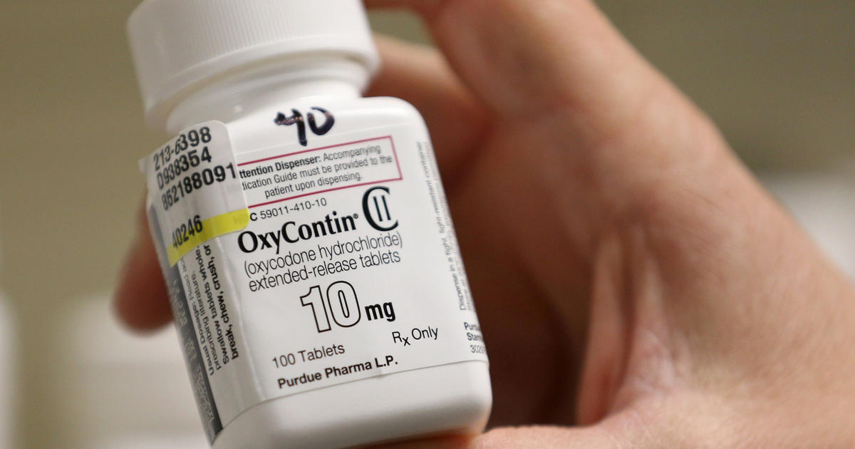 OxyContin maker reportedly to plead guilty to 3 criminal charges