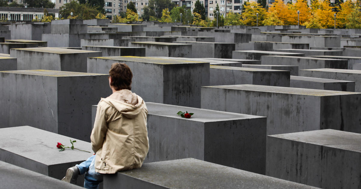 Germany to pay $662 million to Holocaust survivors amid pandemic