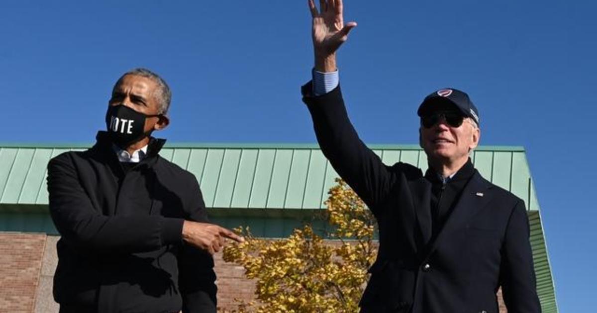 Obama campaigns with Biden for first time this election cycle