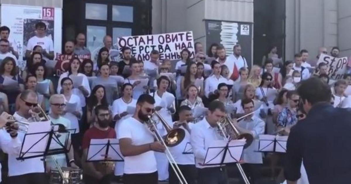 Bringing music to the front lines of the Belarus protests