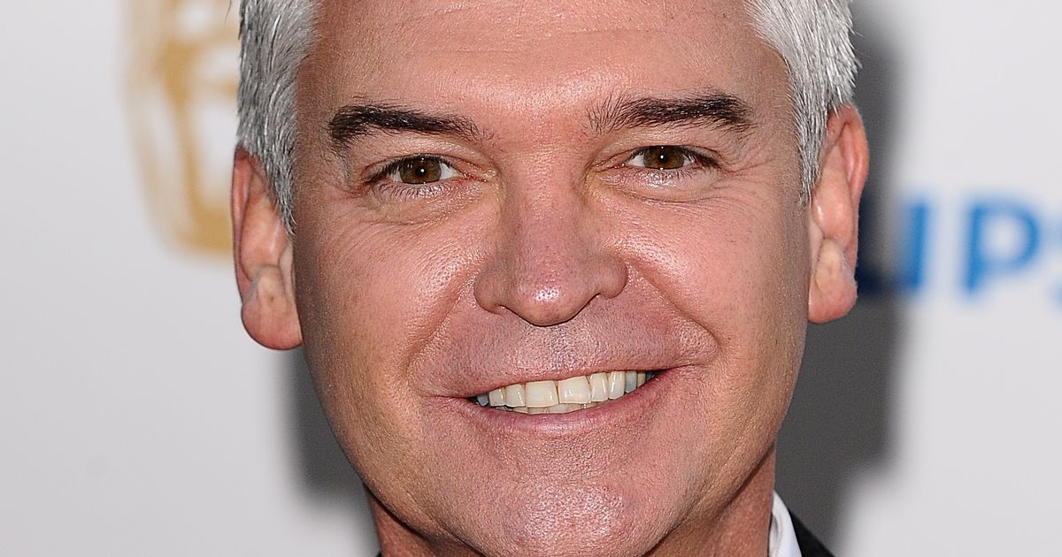 Phillip Schofield offered paramedic job after Government app suggests he retrain