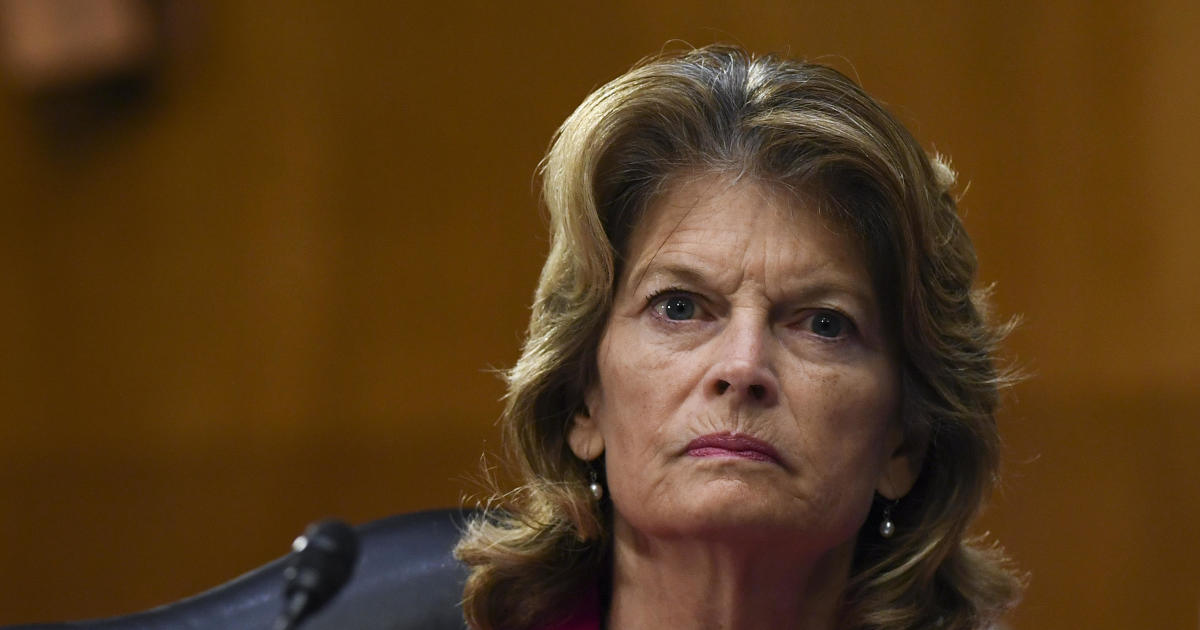 Murkowski to vote to confirm Barrett to the Supreme Court