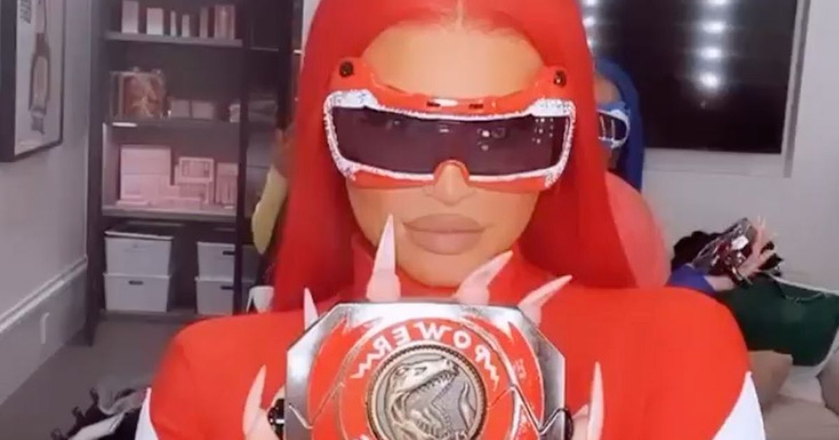 Kylie Jenner and her pals dress up as Power Rangers for epic Halloween party