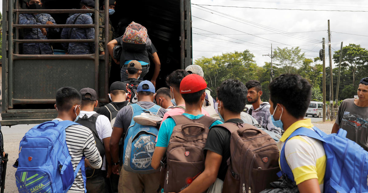 Guatemala turns around U.S.-bound migrant caravan from Honduras