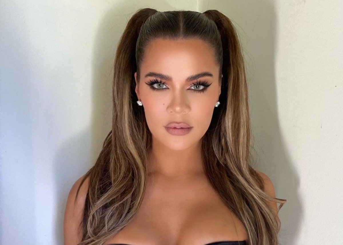 Khloe Kardashian Continues To Morph Into Beyonce But Now People Say She Looks Too Thin