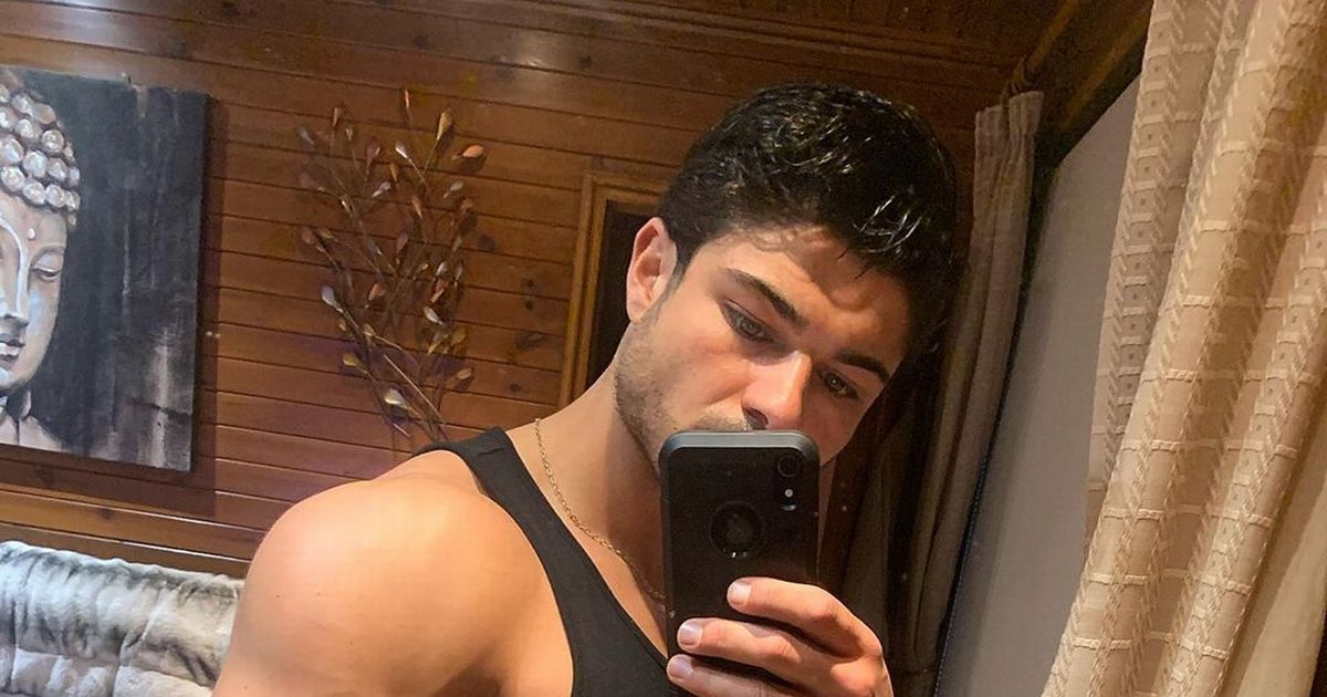 Love Island star Anton Danyluk stuns fans with epic one week body transformation