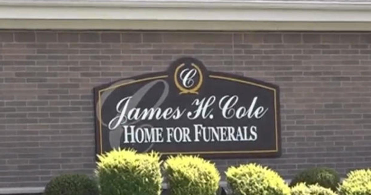 Woman dies 2 months after being found alive at funeral home