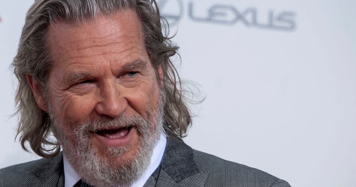 The Big Lebowski star Jeff Bridges diagnosed with lymphoma and starts treatment