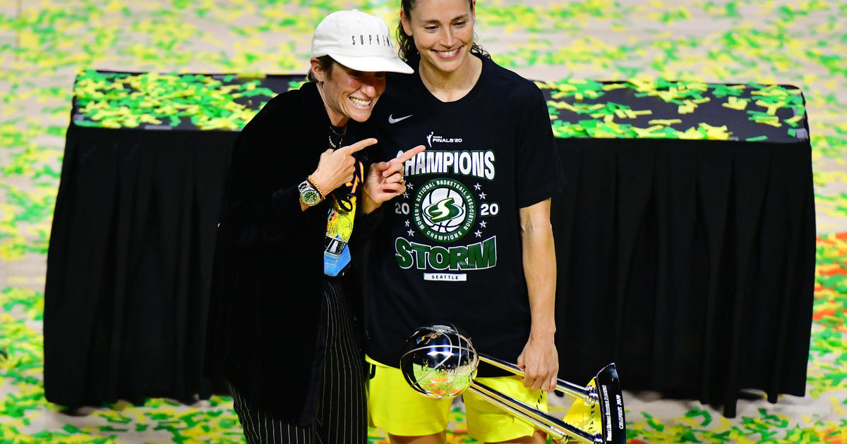 Megan Rapinoe and Sue Bird announce engagement