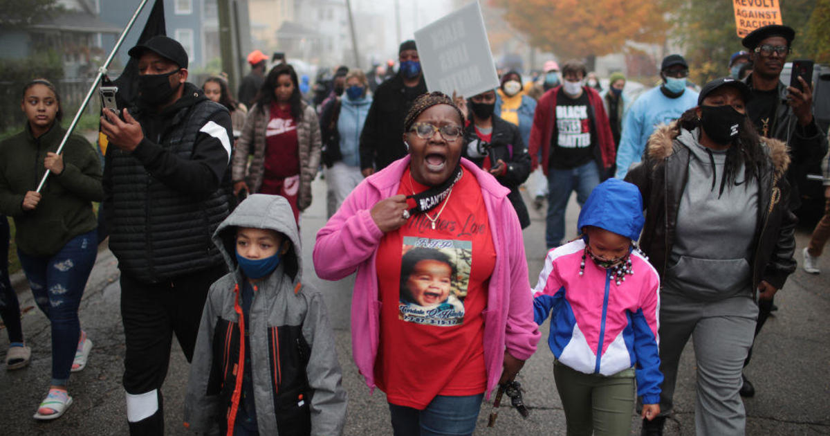 Police officer fired after fatally shooting Black teen in Illinois